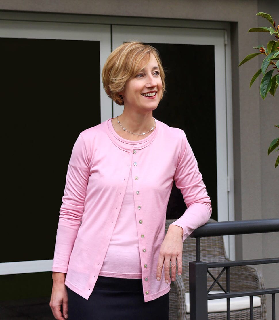 Long-Sleeved Silks for Winter Warmth