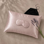 The Essential Sleep With Silk Gift Set includes a 100% silk Essential Pillowslip with hidden zip closure and a pure silk Eye Mask in your choice of colour combination.  The Sleep set is beautifully presented in a 100% Georgette silk reusable gift bag with drawstring.