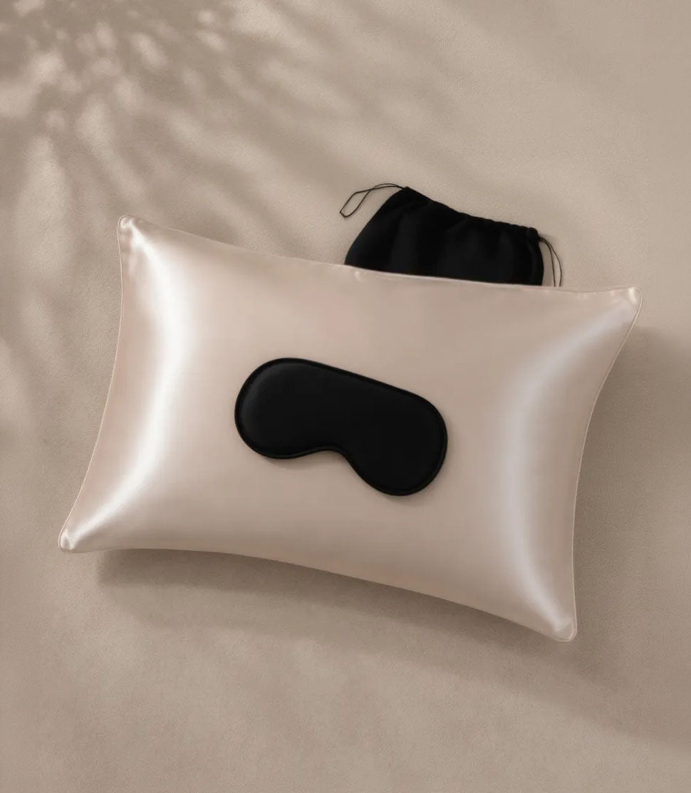 Premium Sleep With Silk Gift Set includes a 100% mulberry silk Signature Pillowslip and a pure silk Eye Mask beautifully presented in a 100% Georgette silk reusable gift bag.  Mix and match your choice of set from the range of colours available.