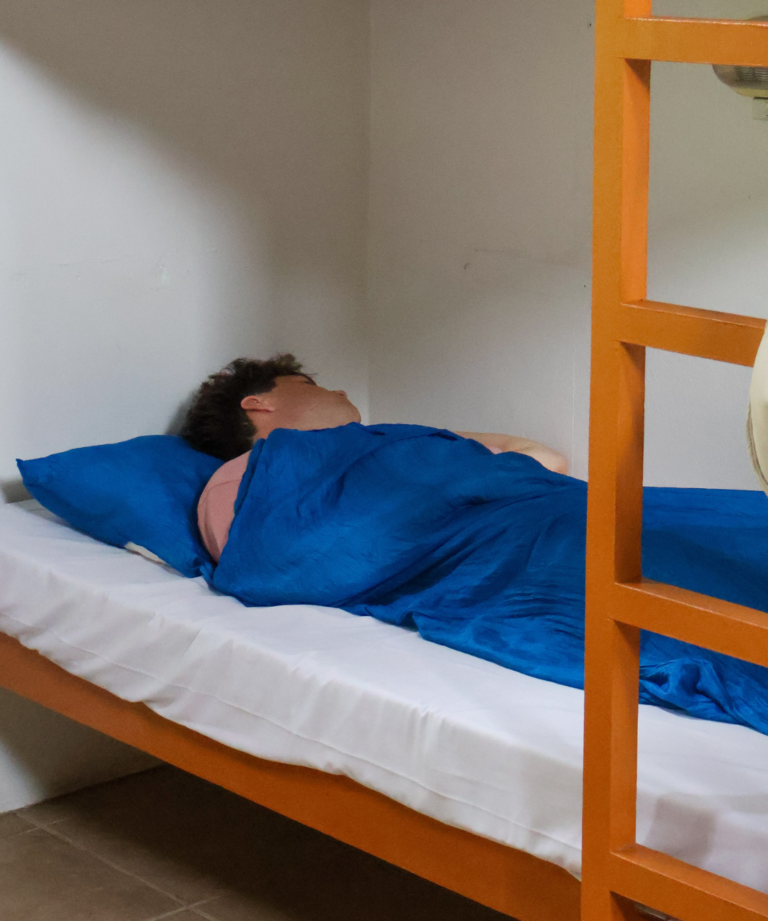 Pillow Silksak in 100% Silk Sleeping Bag Liner with Pillow cover available in a range of colours