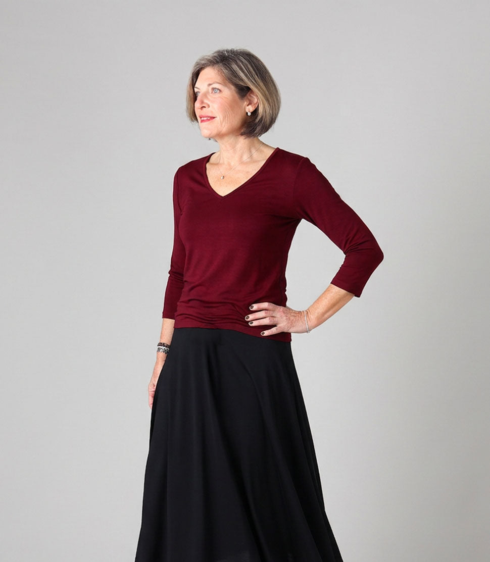 Women's Silkspun 3/4 Sleeve V Neck in Bordeaux red