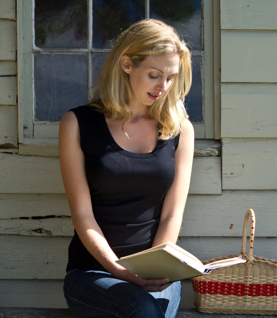 Silkbody Women's Puresilk Rib Knit Sleeveless top in Black