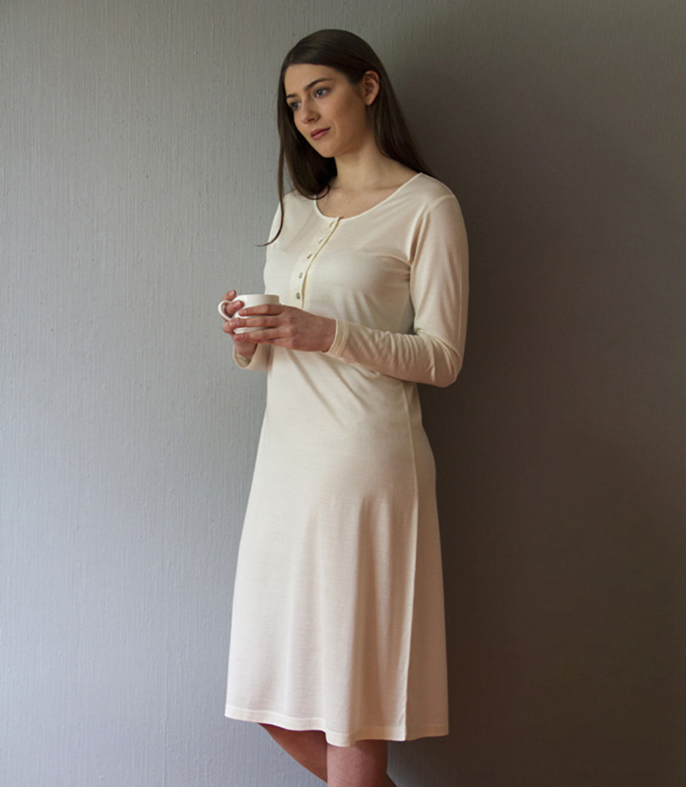 Women's Silkspun Nightgown in Natural White