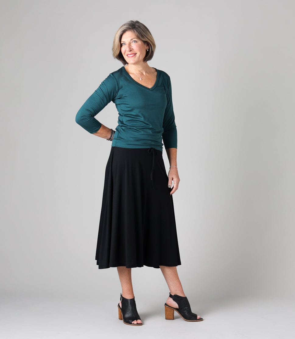 Silkspun Swing Skirt in Black with 3/4 V Neck Top in Deep Sea green